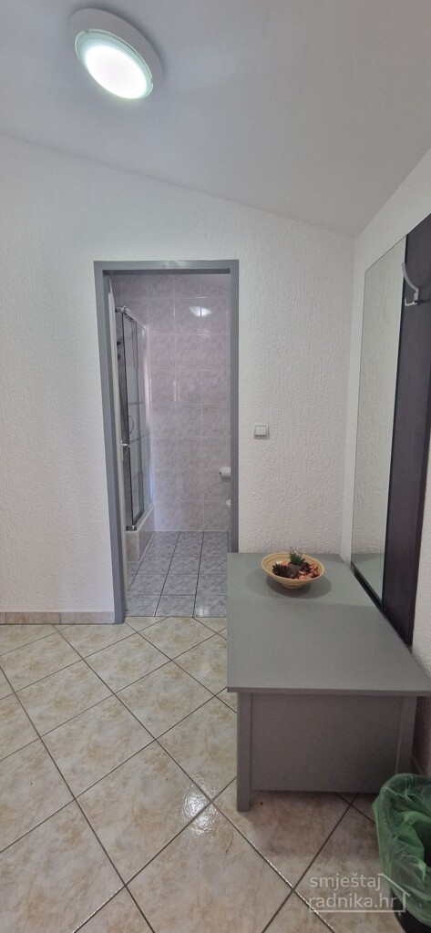 Image 6153683 - 5