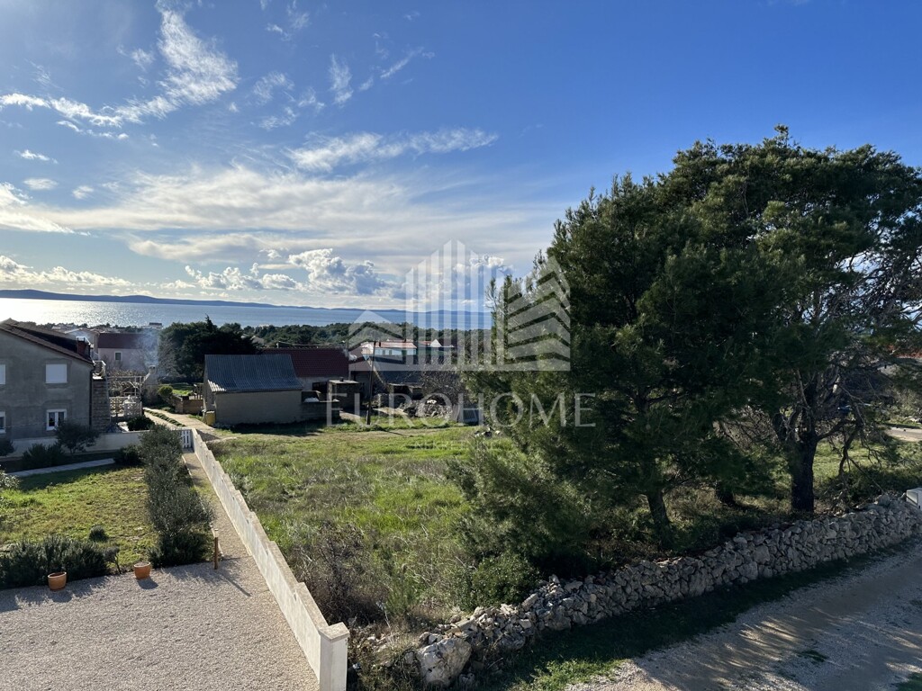 Image 6154256 - 19