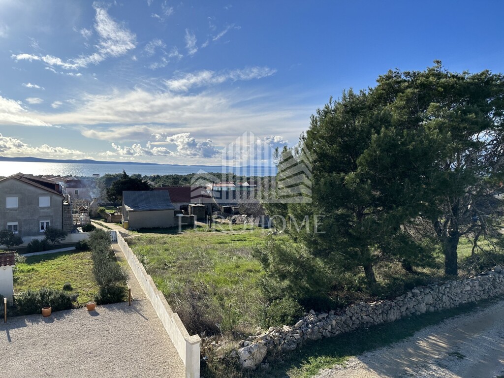 Image 6154256 - 7