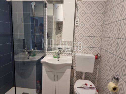 Thumbnail 6154353 - 9