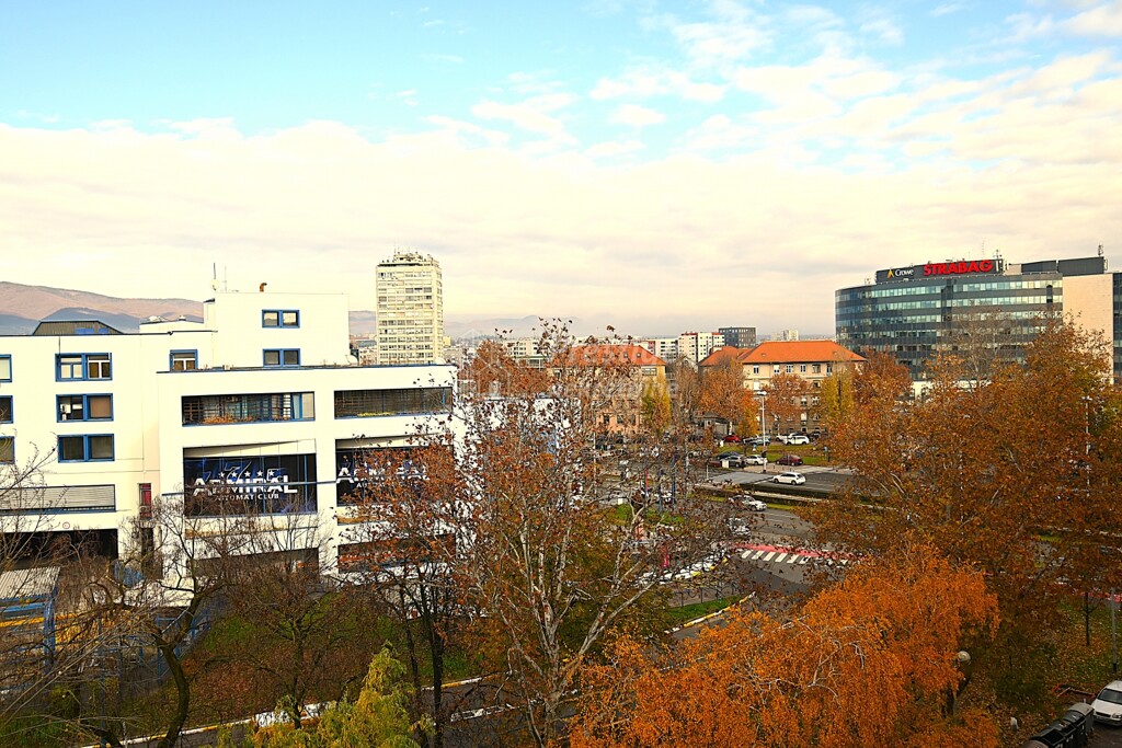 Image 6156989 - 24