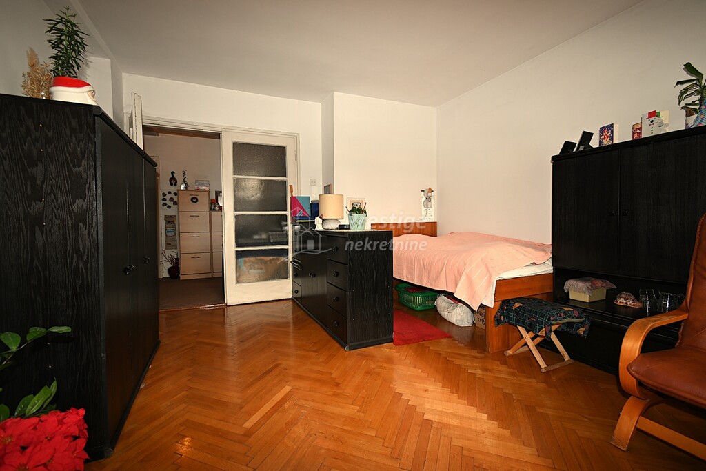 Image 6156989 - 6