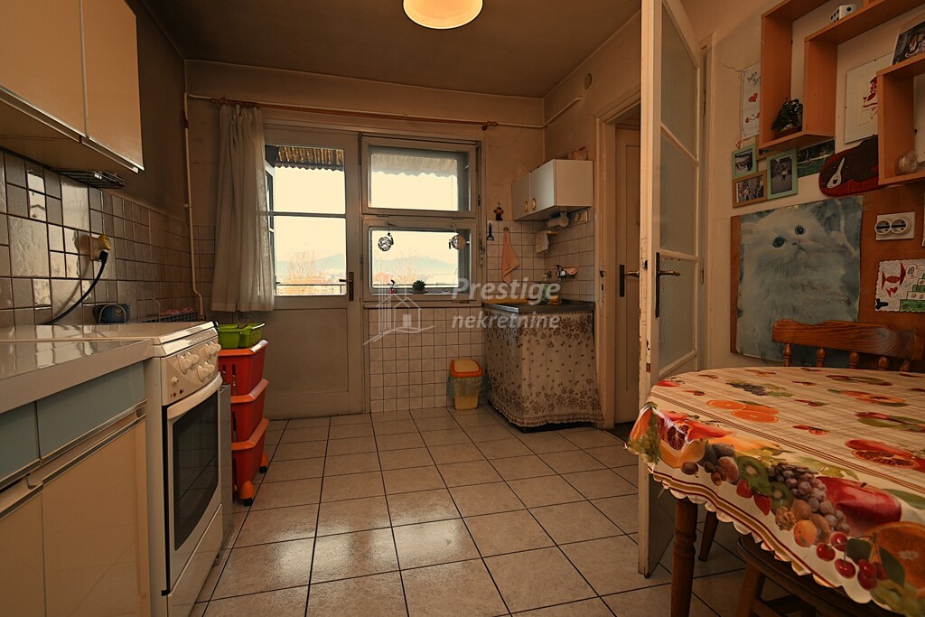 Image 6156989 - 19