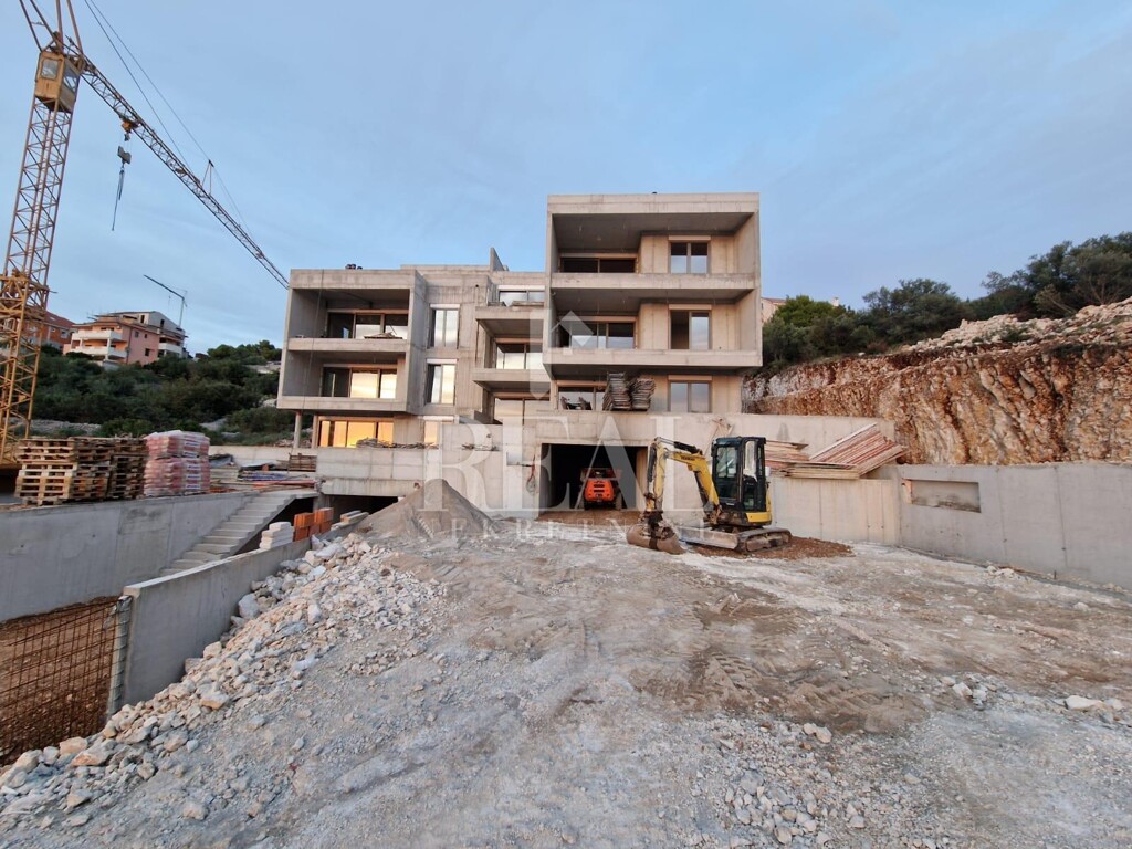 Image 6157066 - 2