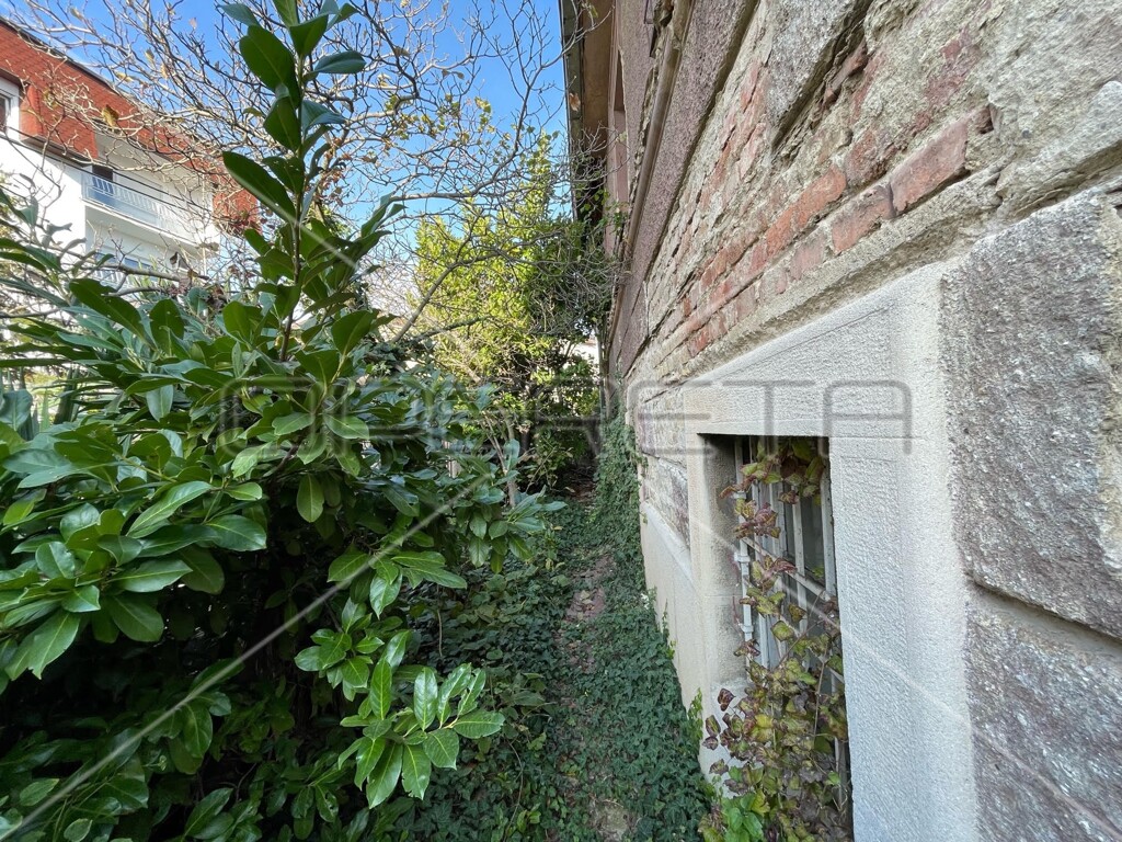 Image 6157098 - 4