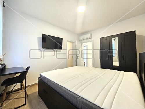 Thumbnail 6157221 - 19