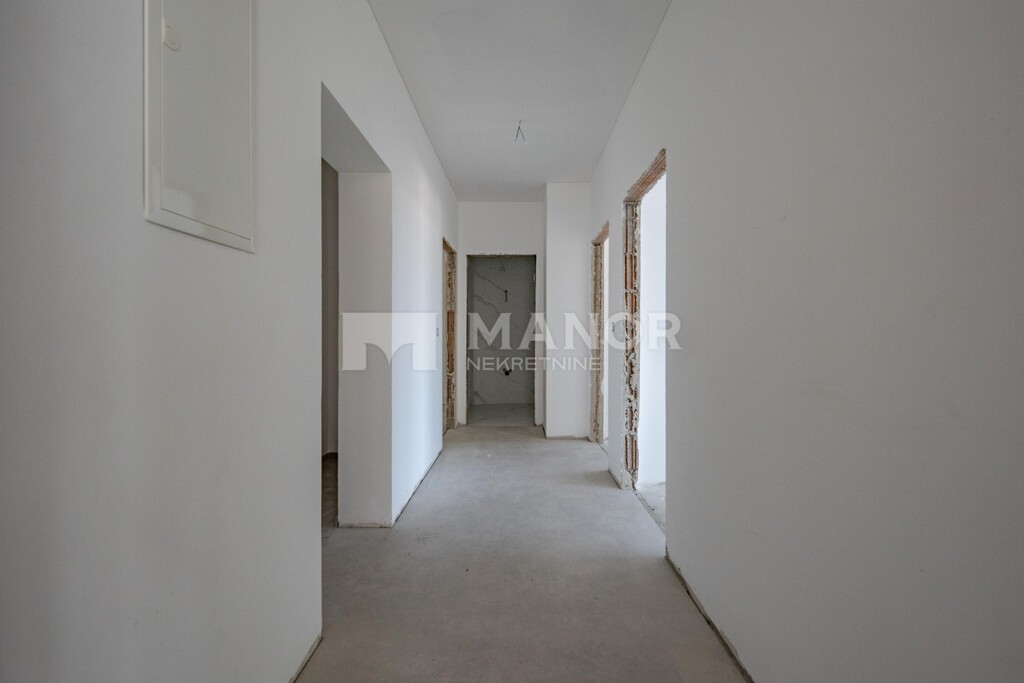 Image 6157239 - 7