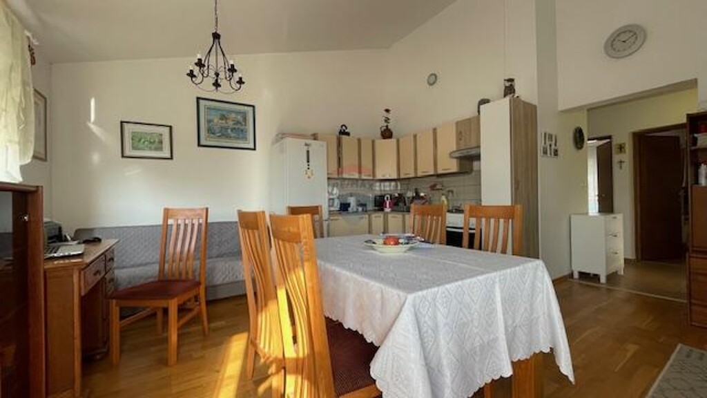 Image 6157253 - 16