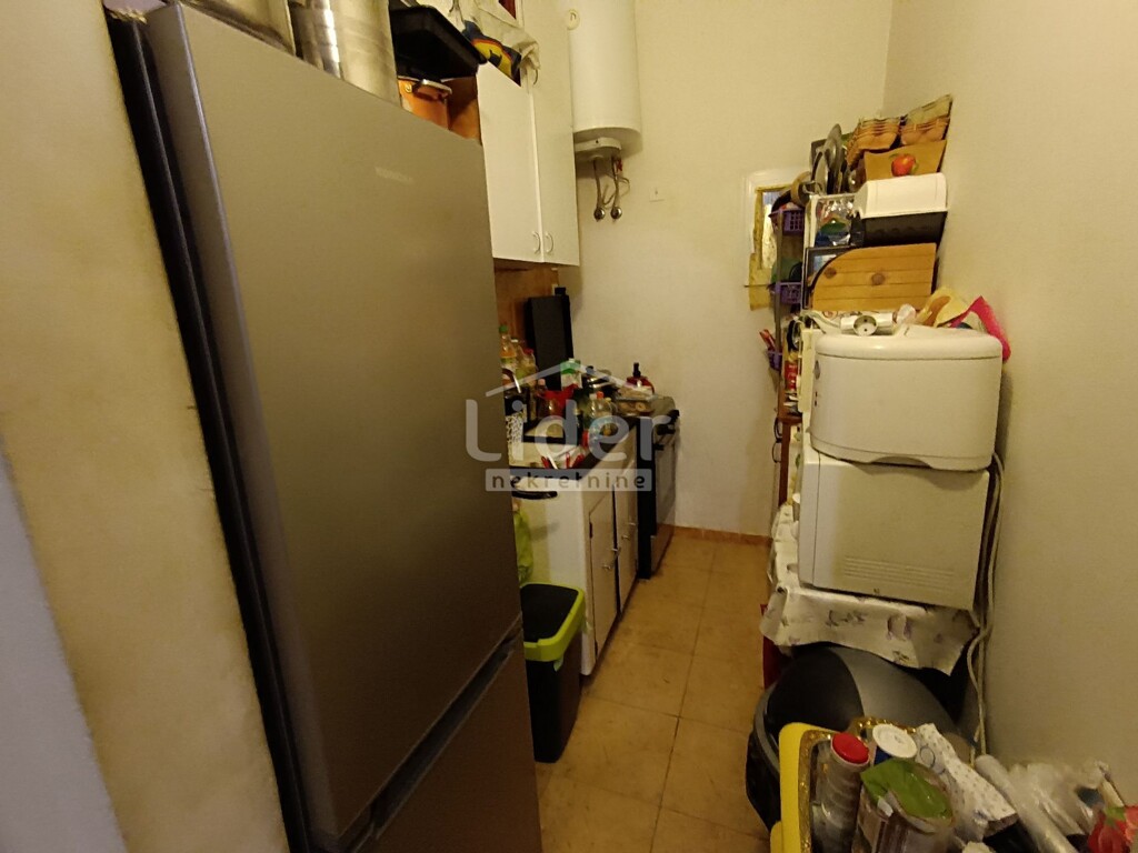 Image 6157551 - 8