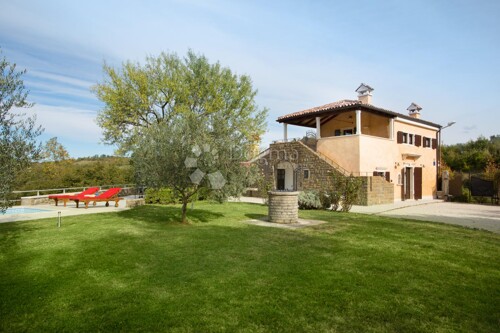 Thumbnail 6157574 - 1