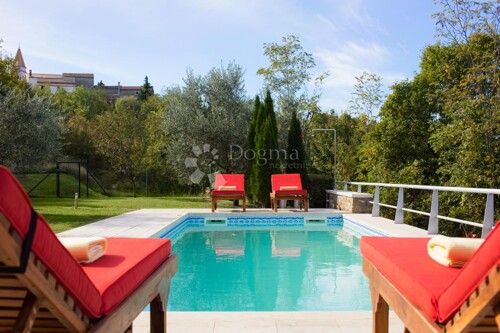 Thumbnail 6157574 - 8