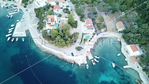 Zemljište s Projektom za Vilu, 1. red do mora, uvala Gršćica, otok Korčula