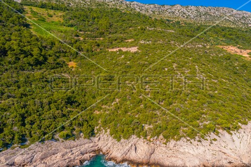 Zemljište, poljoprivredni potencijal u Potomju, 34.923 m2, Pelješac