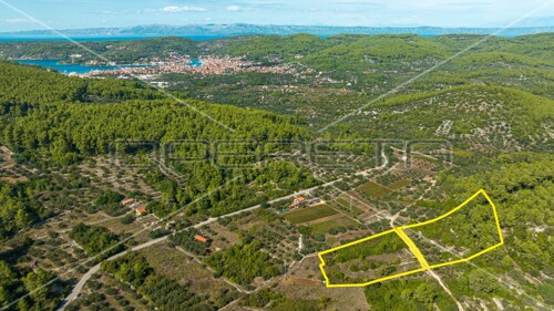Poljoprivredno zemljište, Vela Luka, 8.846 m2