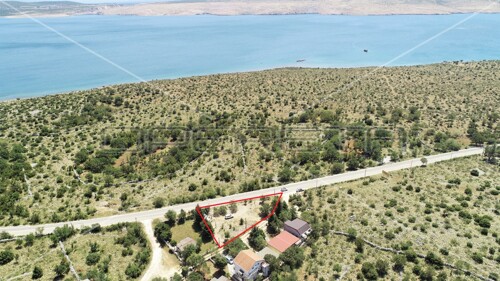Građevinsko zemljište uz cestu s pogledom na more, 798 m2, Seline