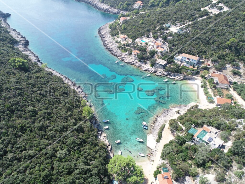 Image 6157825 - 19
