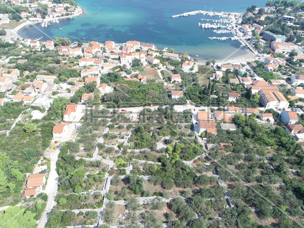 Image 6157826 - 10