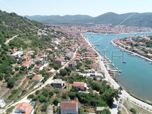 Izvanredna Investicijska Prilika u Vela Luci na Korčuli