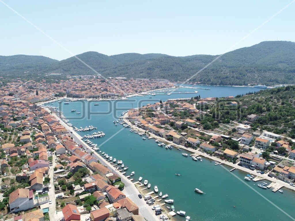 Image 6157829 - 9