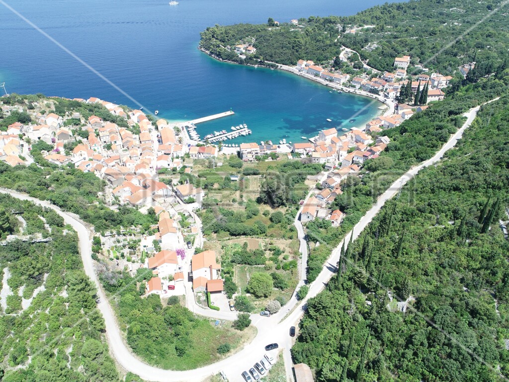 Image 6157830 - 4