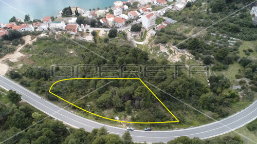 Zemljište (M1), 200 m od mora, neometani pogled, 3.102 m2, Živogošće