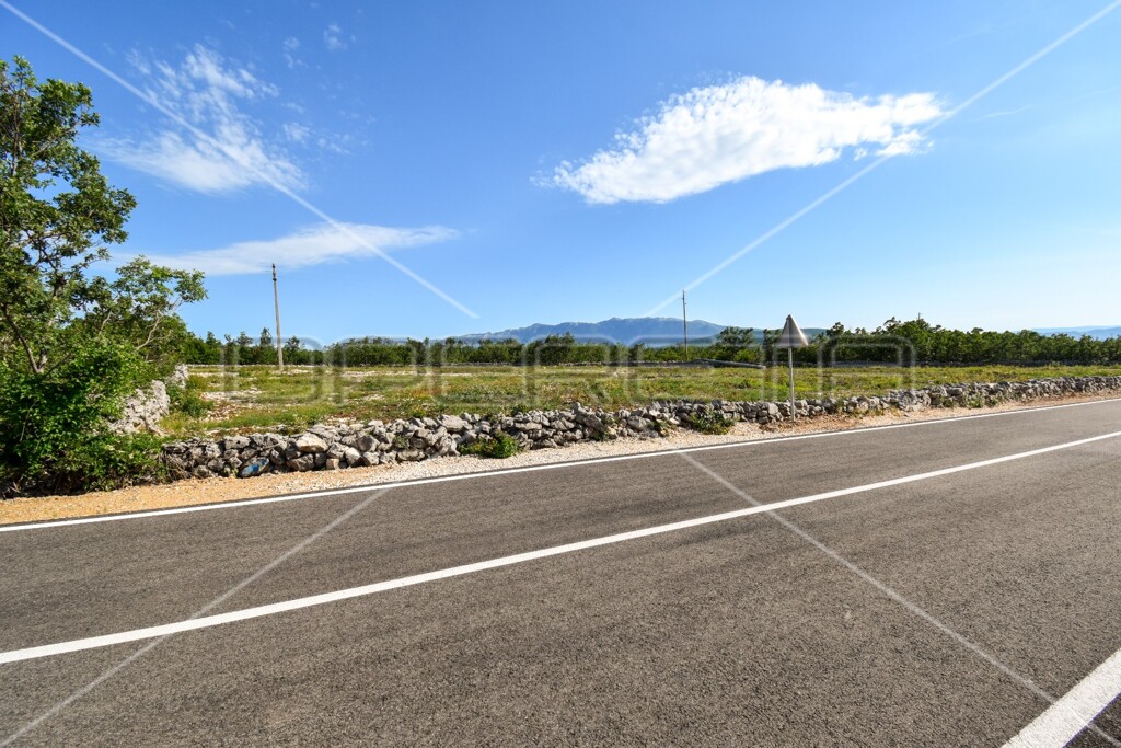 Image 6157837 - 7