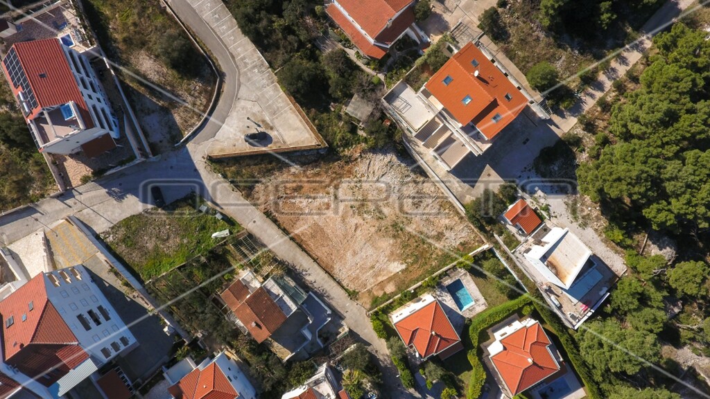 Image 6157844 - 17