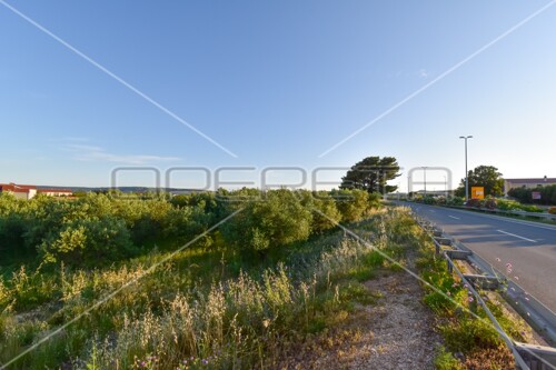 Thumbnail 6157848 - 9