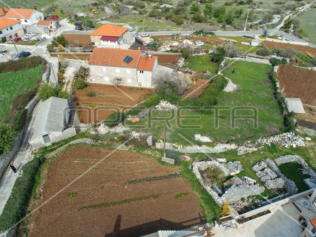 Image 6157850 - 4