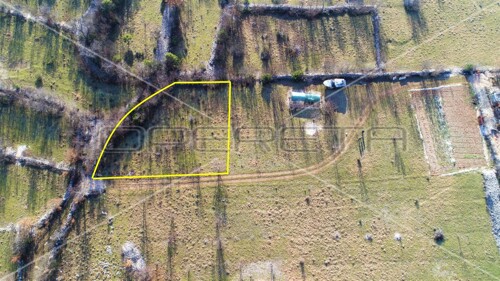 Građevinsko zemljište, Klis, površine 1.000 m2
