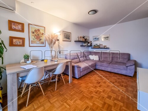 Dvosoban stan s 2 balkona, Bili brig, 71,81m2