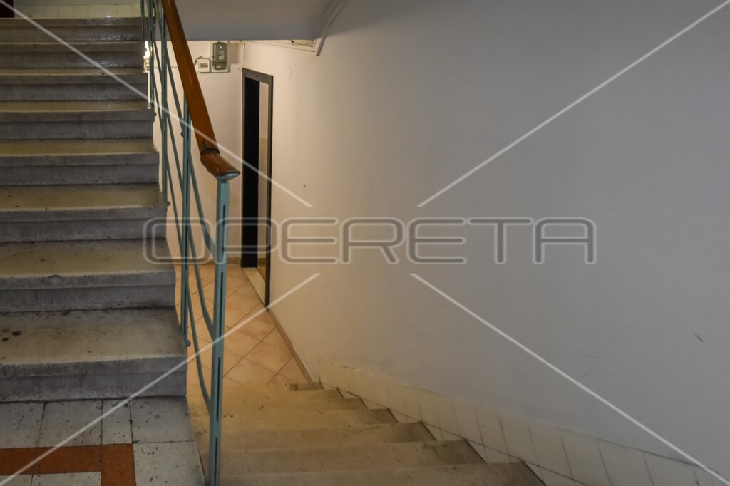 Image 6158111 - 3