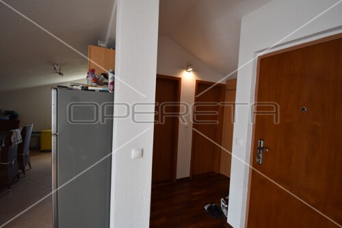 Thumbnail 6158117 - 10