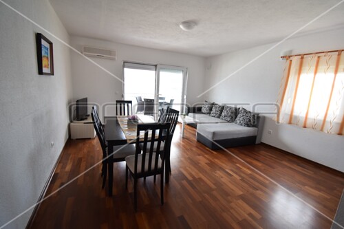 Stan s pogledom na more 55m2, lođa 10m2, Okrug Gornji, Čiovo