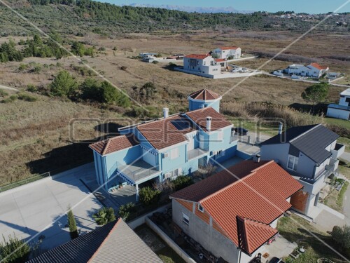 Thumbnail 6158201 - 8