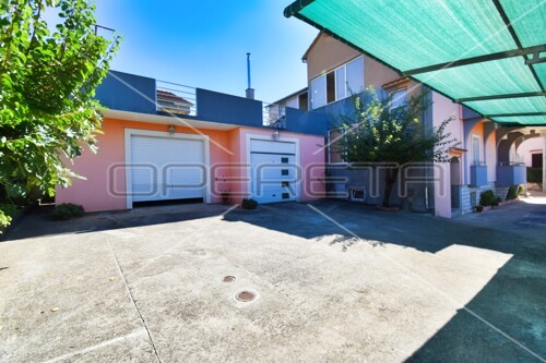 Thumbnail 6158315 - 21