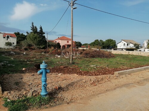 Ugljan - građevinsko zemljište za investitore