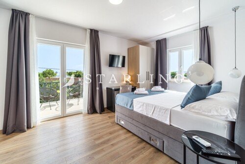 Thumbnail 6158790 - 23