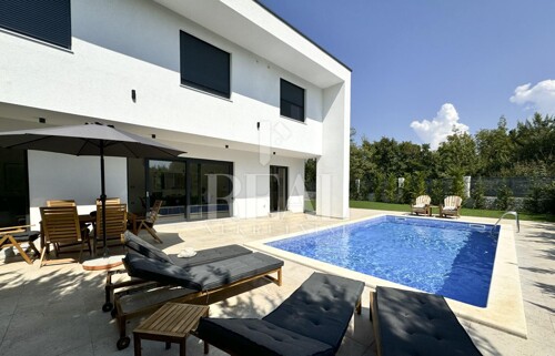 Thumbnail 6158833 - 5