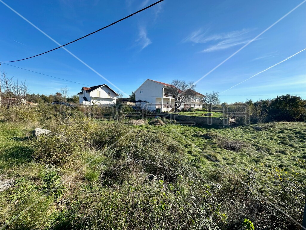Image 6158972 - 3