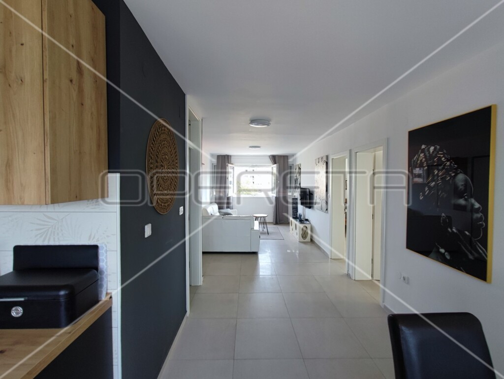 Image 6159006 - 2