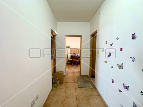 Thumbnail 6159050 - 6