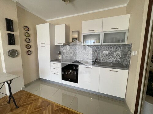 Novi Vinodolski, stan 150 m od mora