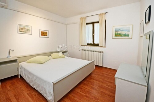 Thumbnail 6160029 - 5