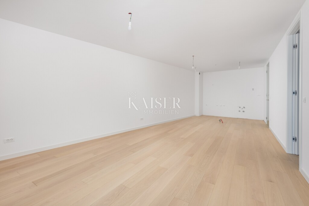 Image 6162639 - 22