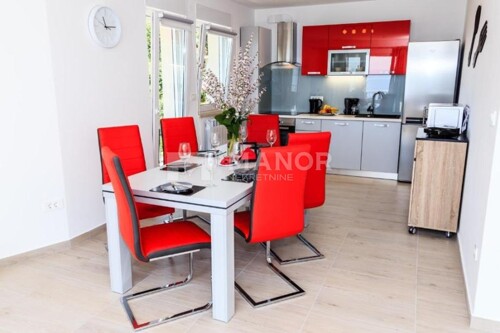 Thumbnail 6162642 - 5