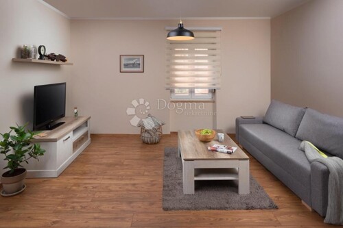 Thumbnail 6162981 - 9