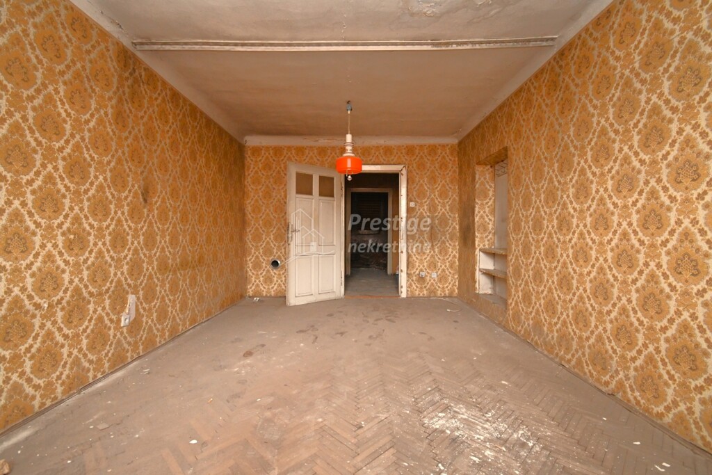 Image 6162992 - 7