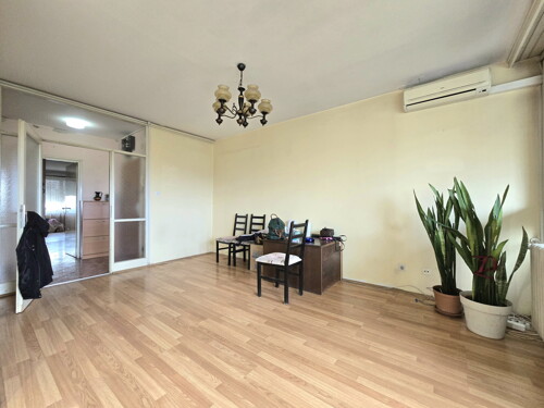 Travno, 67m2, trosobni, loggia, lift