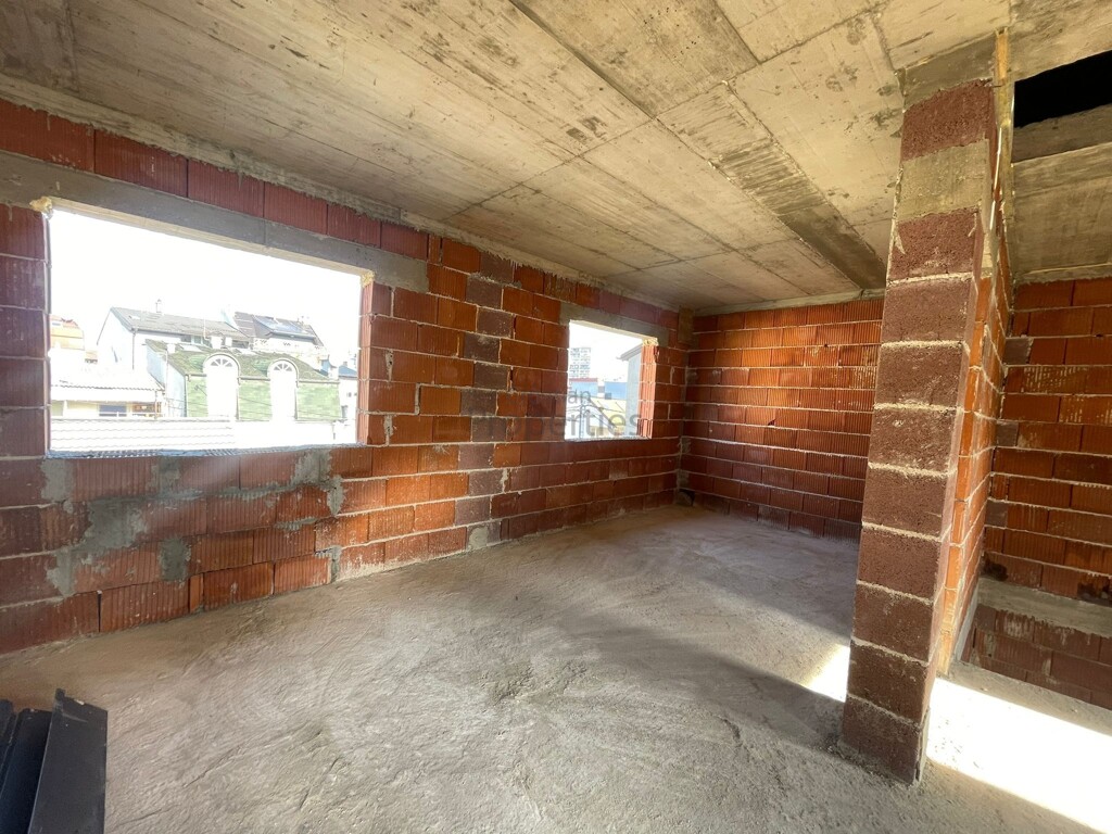 Image 6163115 - 16